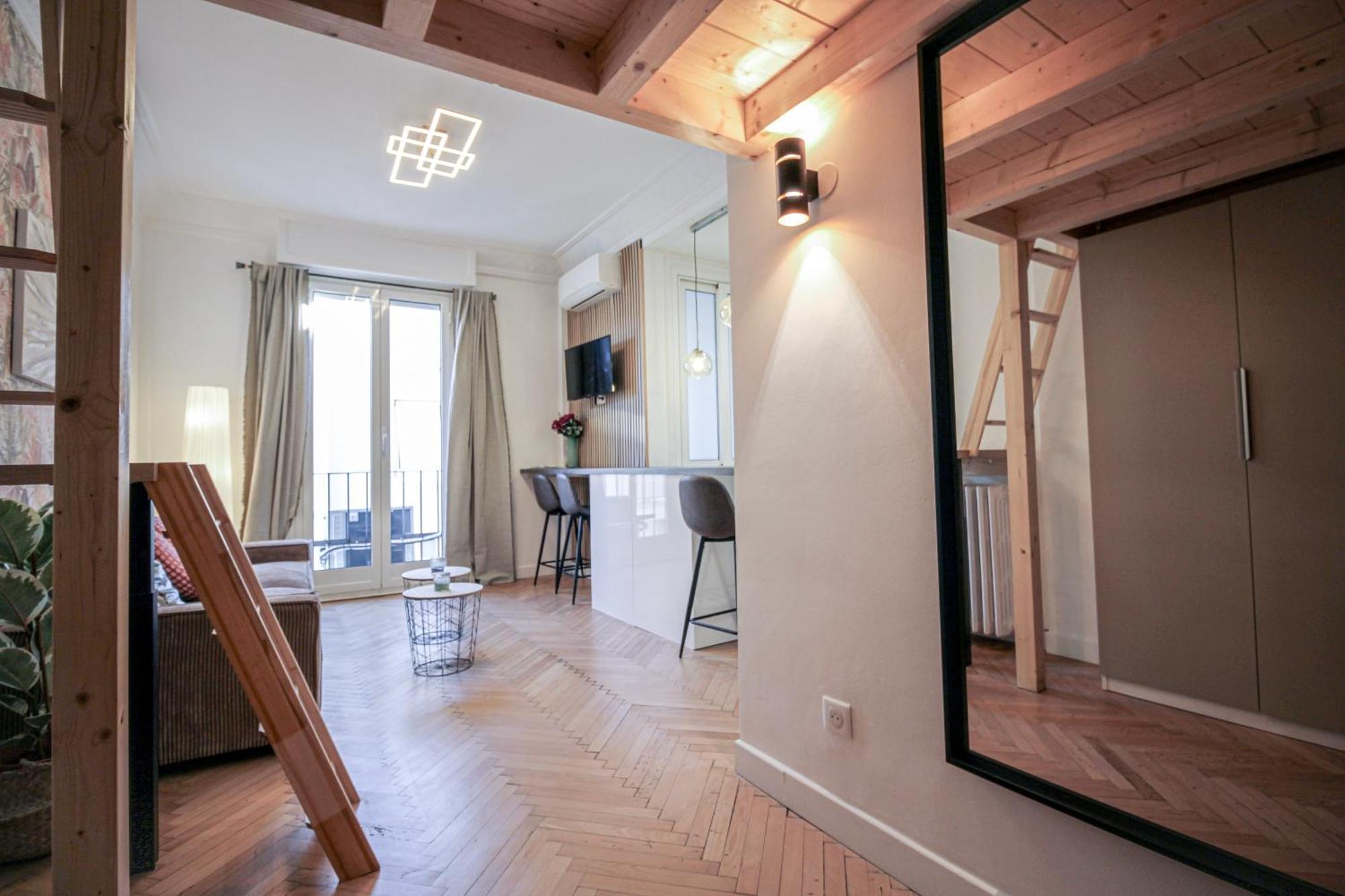 Clemenceau 2 Confortable Clim Et Dressing Proche Gare Apartment Nice